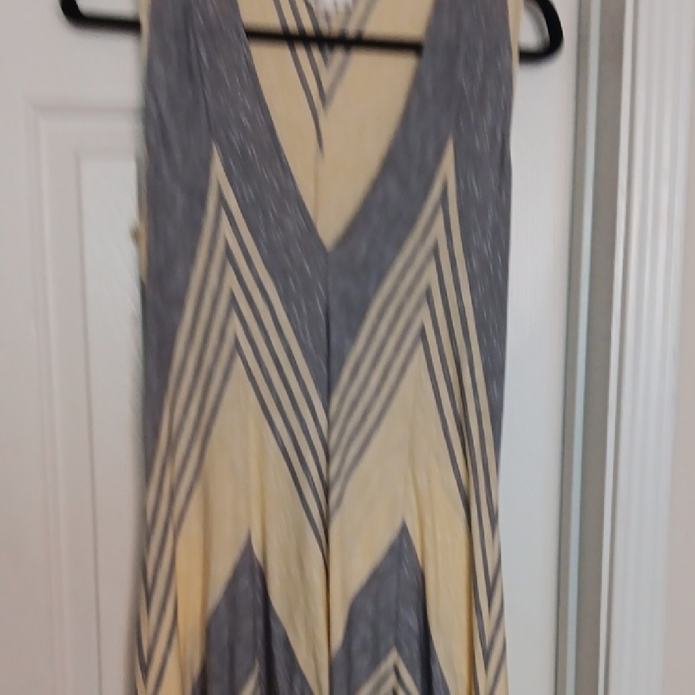 Yellow Sleeveless V-Neck Sundress